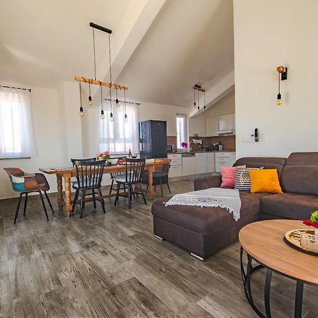 Olea Apartments Vir Extérieur photo