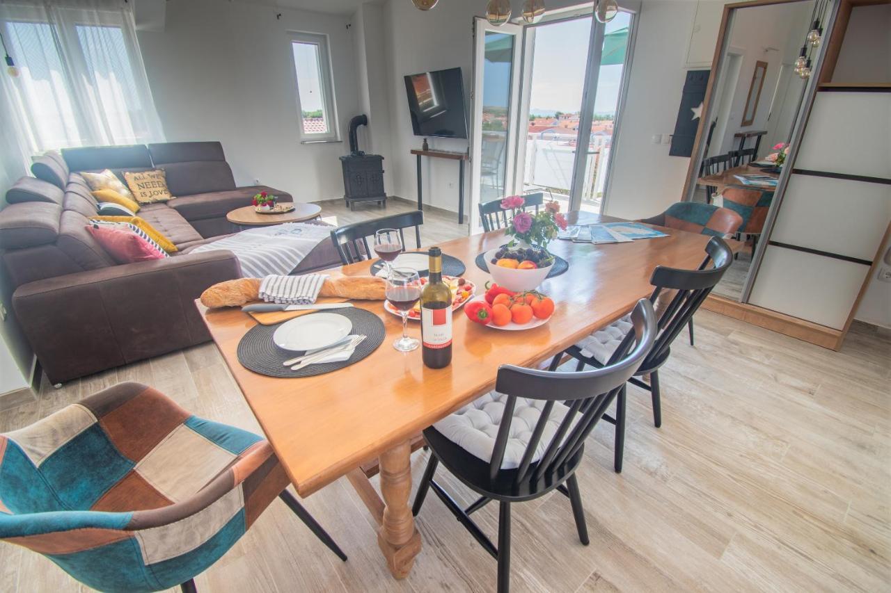 Olea Apartments Vir Extérieur photo
