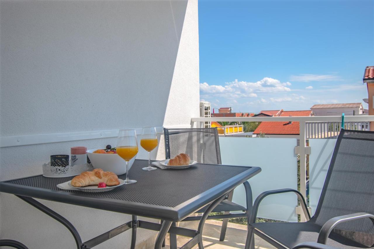 Olea Apartments Vir Extérieur photo