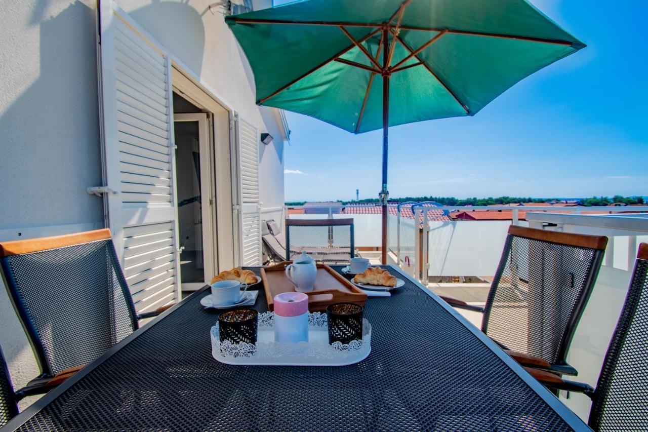 Olea Apartments Vir Extérieur photo